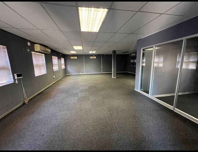 535M² OFFICE FOR SALE IN BENDOR